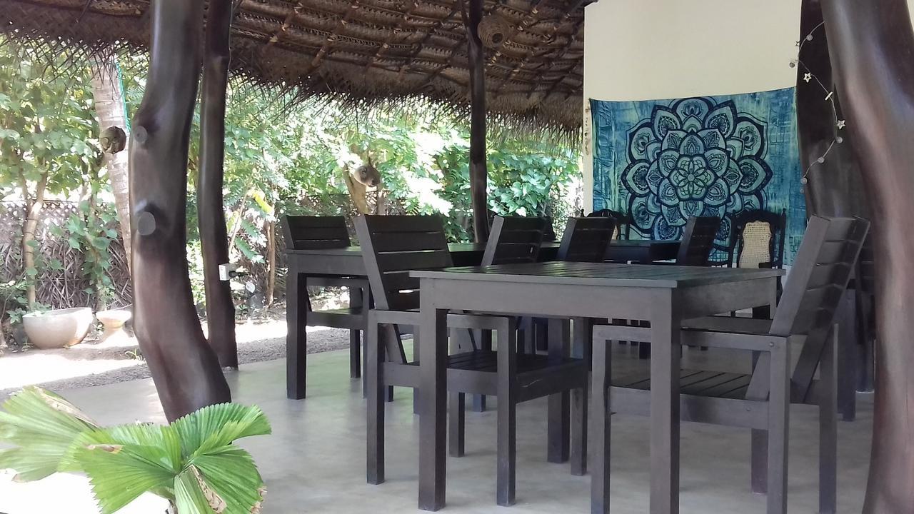 Chillenjoy Cabanas & Restaurant Тангалла Экстерьер фото